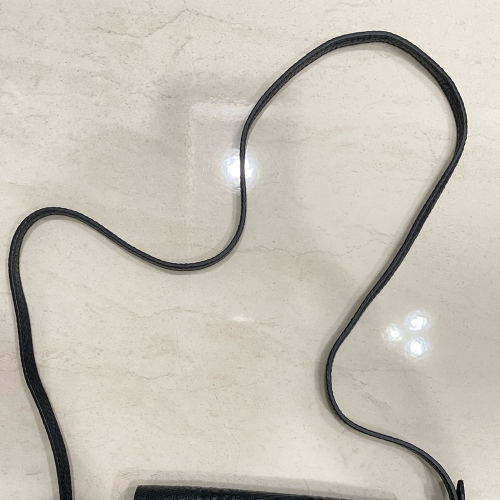 Small Black Burberry Cross Body Purse - Picture 3 of 11